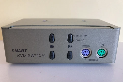 KVM Switch für 2PC 1 Monitor Vga und PS2 Mouse/Tastatur