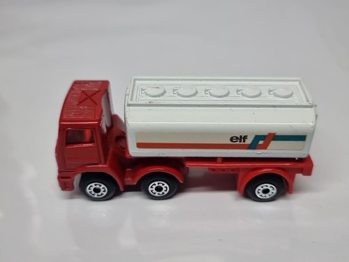 MATCHBOX LESNEY SUPERFAST No 14 PETROL TANKER  IN  Vgc - Picture 5 of 13