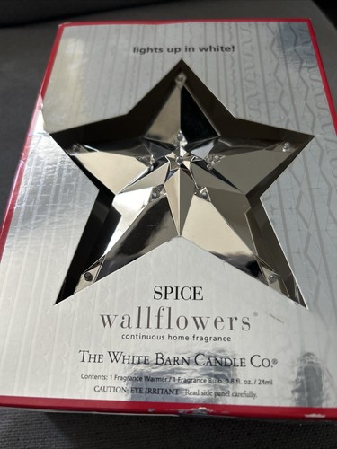 New Bath & Body Works White Barn Candle Co STAR Spice Wallflower Plug Lights Up - Picture 2 of 8