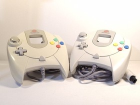 Sega Dreamcast Bundle - White HKT-3020 - Tested Works Great!