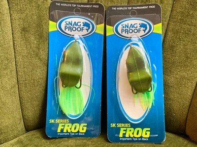 SNAG PROOF SK Series Frog Green #2002 Lot of Two Weedless Fishing Lure
