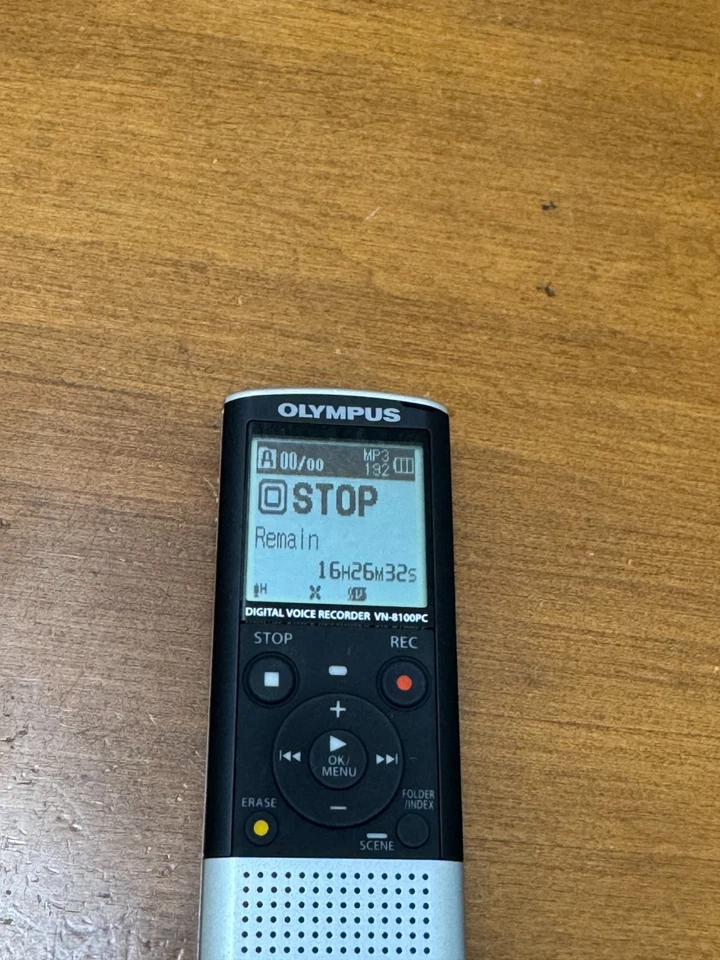 Grabadora de voz digital portátil Olympus VN-8100PC - probada y funcionando Foto 2 de 4