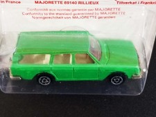 Vintage Majorette 220 Volvo 245 Dl Rare Red White Gold Card Made In France