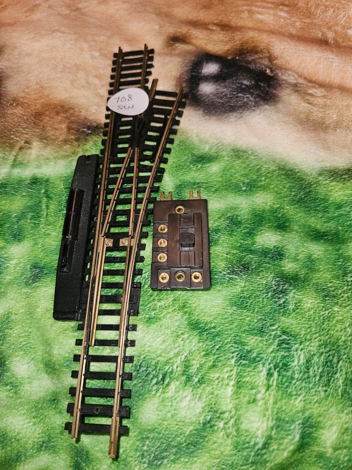 Picture 1 of 1