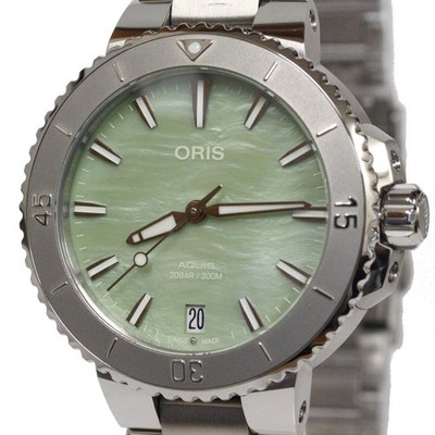 Oris Aquis Date (01 733 7770 4157 07 8 18 05P) Green Dial Mother of Pearl MOP 36