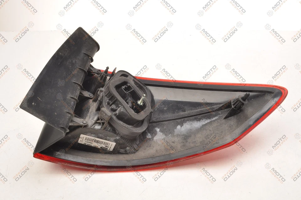 FORD C-MAX II Luz Trasera Izquierda AM51-13405-BD - Imagen 4 de 4