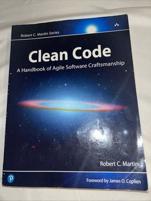 Clean Code: A Handbook of Agile Software Craftsmanship Paperback Robert Martin