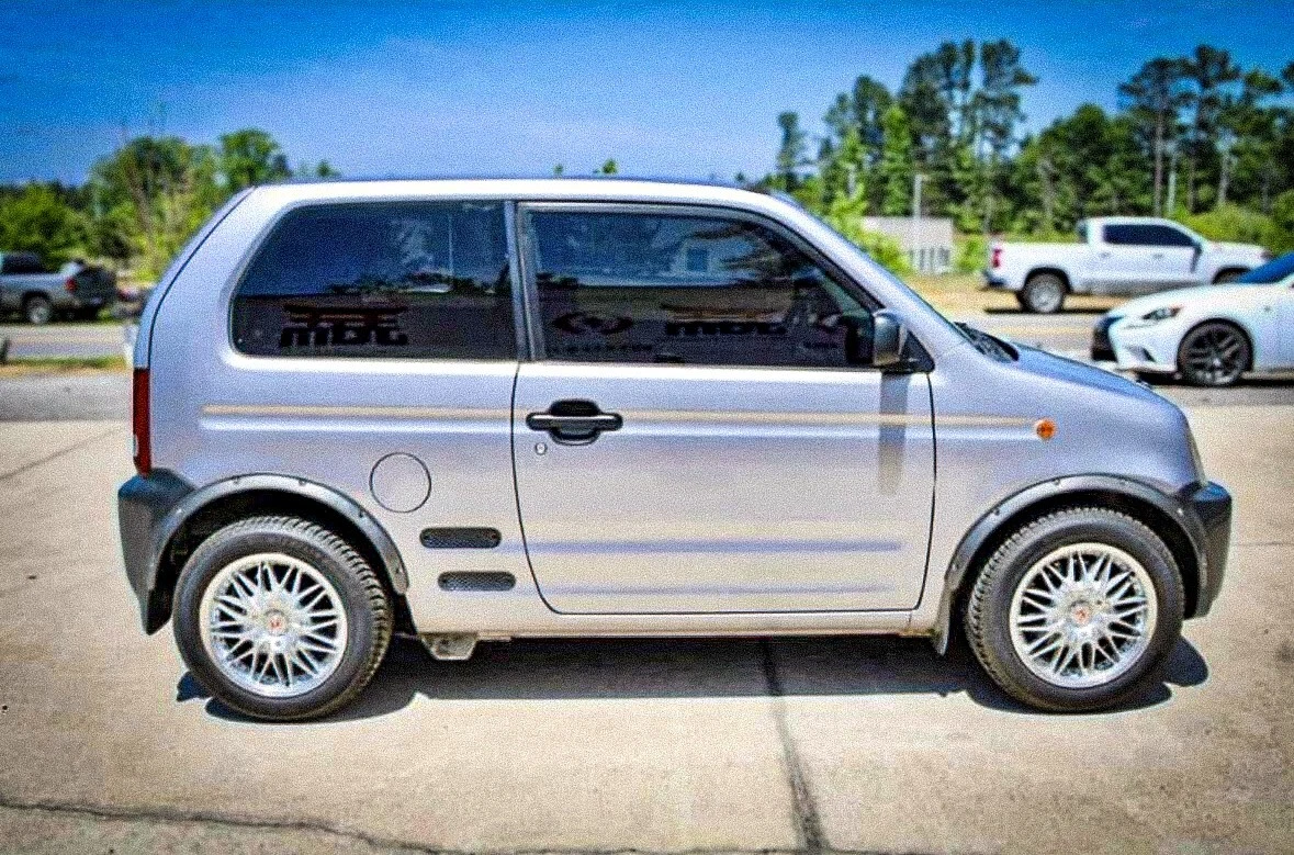 Honda's 1998 Z UM-4 Is a Tiny SUV With Turbo Power