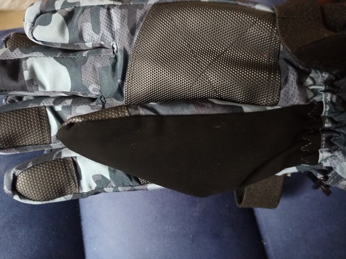 Men's Gloves fits large to extra large. Original 30 USD. Zipper pocket LG-XL - Picture 8 of 16