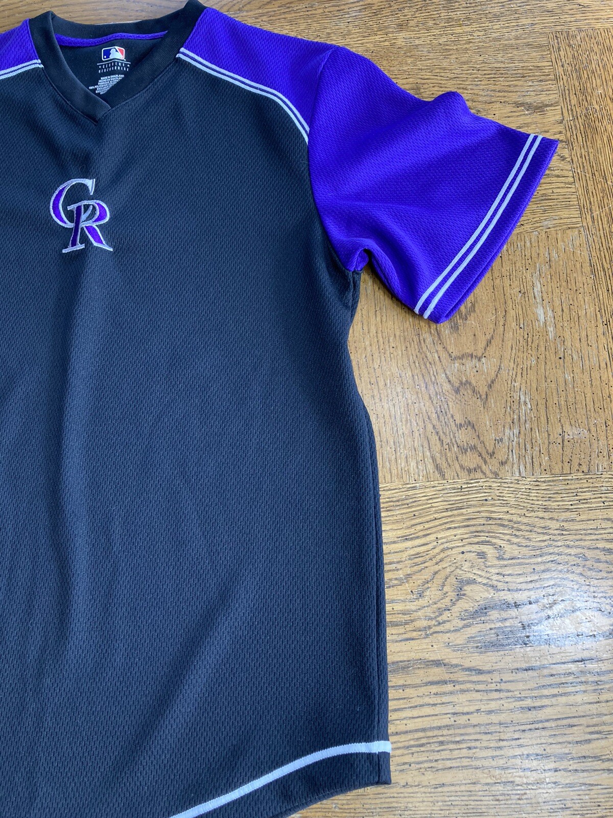 Picture 2 of 9