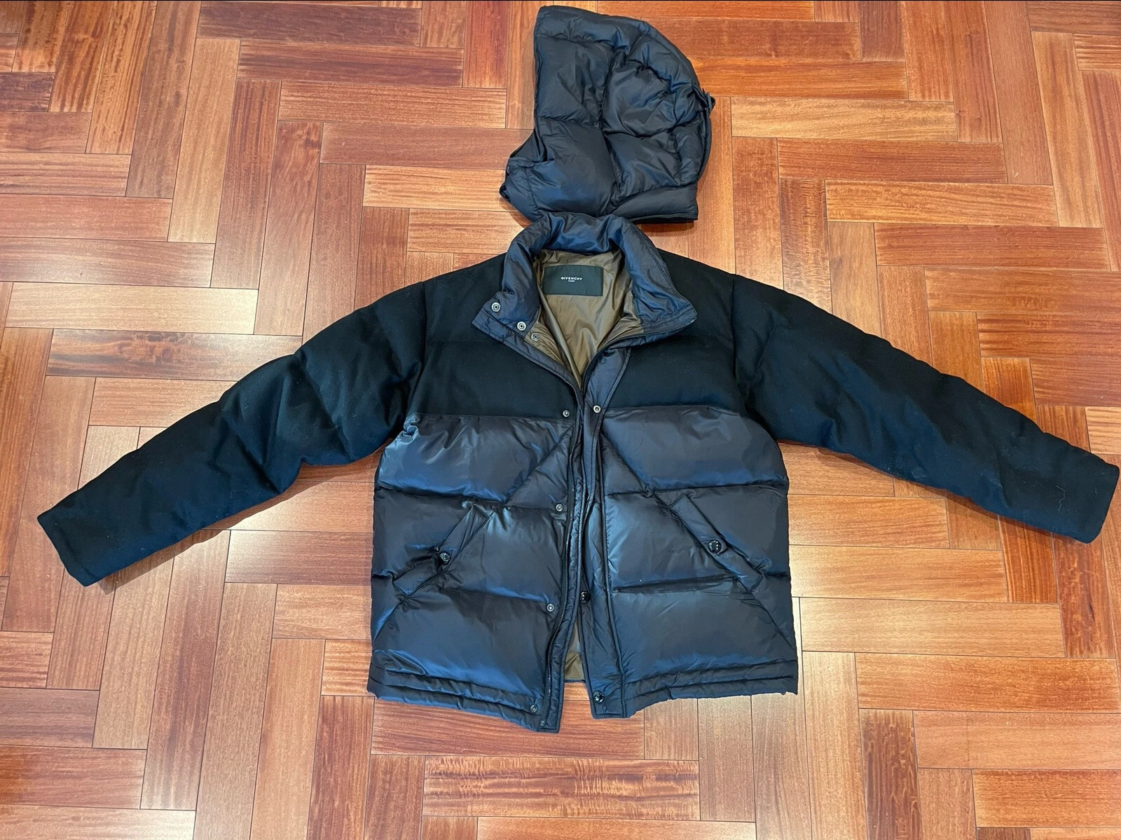 Givenchy — Givenchy Down Jacket w Detachable Hood - NWOT $2495 - Mens Size 50 ( M / L )