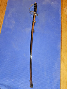 gaunt sword