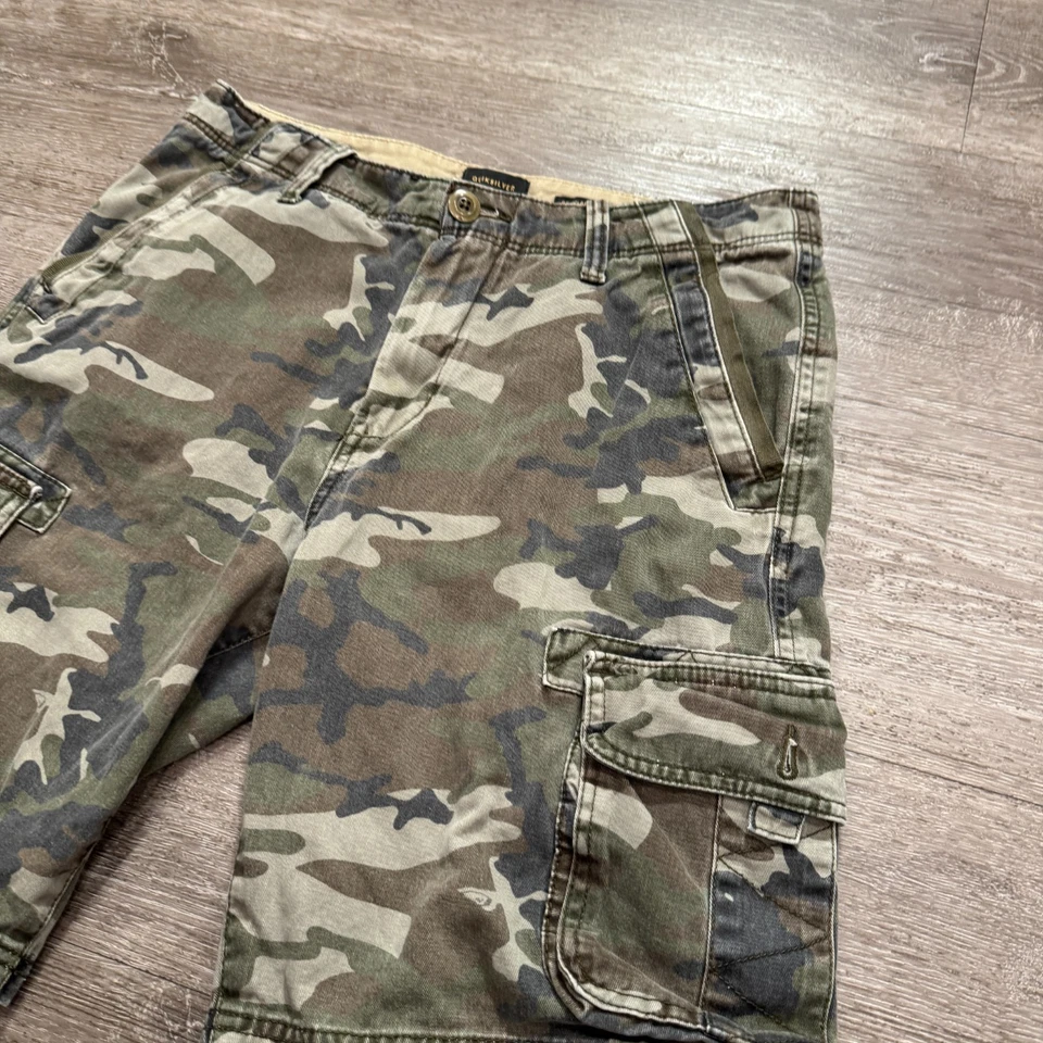 Pantalones Cortos Quiksilver Para Hombres 29 Chino Camuflados Algodón Sarga 9” Entrepierna Playa Informal Patinador Foto 2 de 4