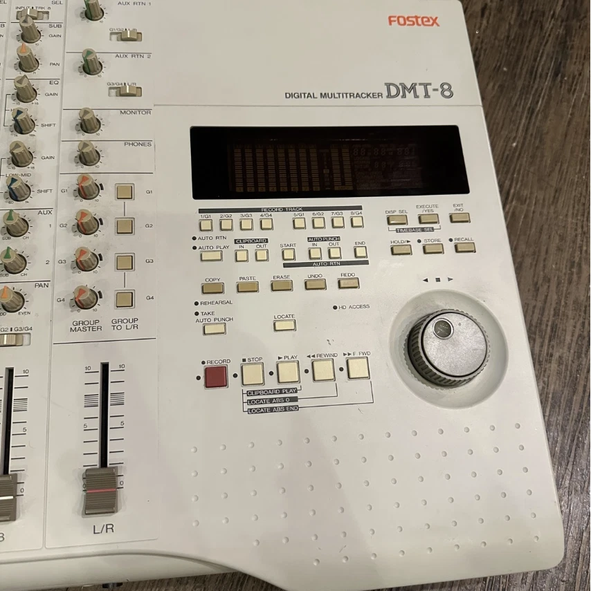 Fostex DMT-8 DIGITAL MULTITRACKER Portable 8-Track AC100V 50/60Hz 30W - Image 3 of 4