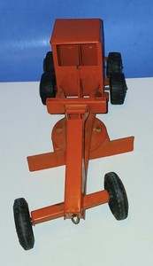 VINTAGE 1960’s MARX PRESSED STEEL ORANGE LUMAR POWER GRADER / BOX/ NO MOTOR/ 15"