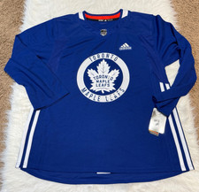 Ultimate Toronto Maple Leafs Collector and Super Fan Gift Guide 39