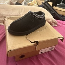 UGG Tasman Black UK 4