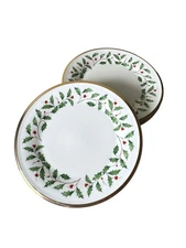 Lenox Holiday 8” Salad Dessert Plates Set of 4 Bone China Holly Berry NEW w TAG