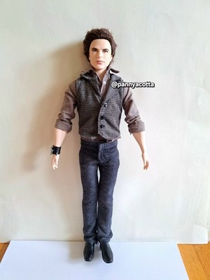 Barbie Collector The Twilight Saga: Breaking Dawn Part II Emmett Doll 2012