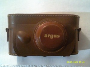 Argus C3 Black Vintage 35mm Rangefinder Camera with Brown Leather Case