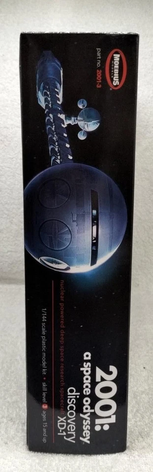 MOEBIUS 2001: A SPACE ODYSSEY Discovery XD-1 1/144 Model Kit - Japan - Image 4 of 4