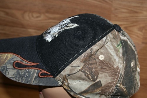 WOLF Camo BASEBALL CAP on BLACK with flames OUTDOOR VTG Embroidered Nice - Picture 3 of 12