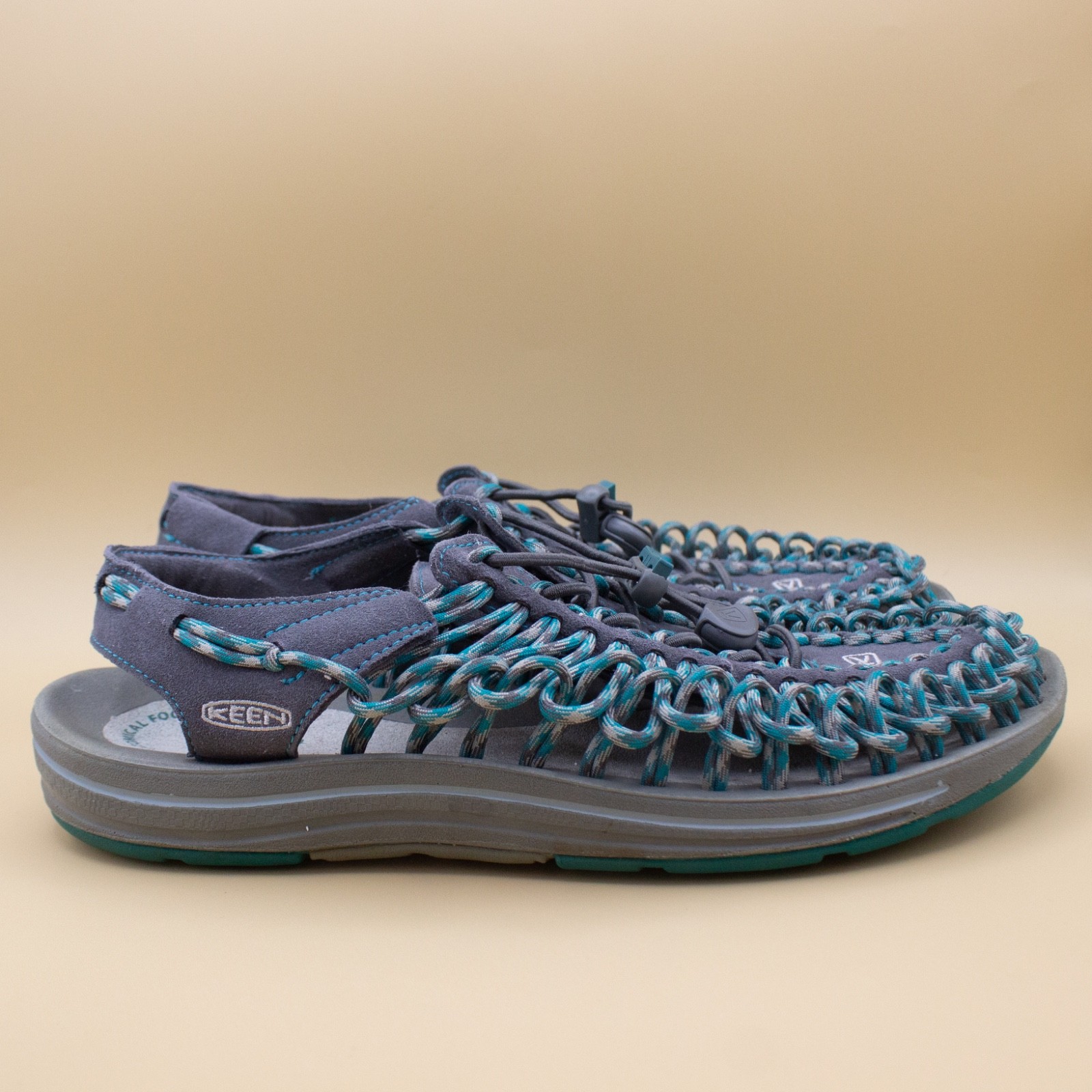 Sandali da esterno Keen Uneek in corda grigio blu acqua 1014113 donna taglia 10