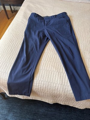 Quick Sale !!!  Dockers Navy City Tech Trouser Classic Fit Size W38 X L30