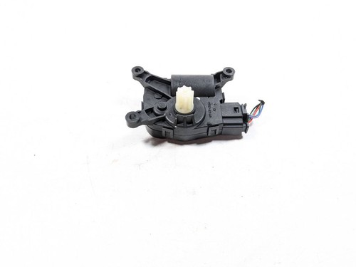 Polestar 2 2024 Lufterhitzer Klappenantrieb Motor 32226714 LIQ2268 - Bild 2 von 9