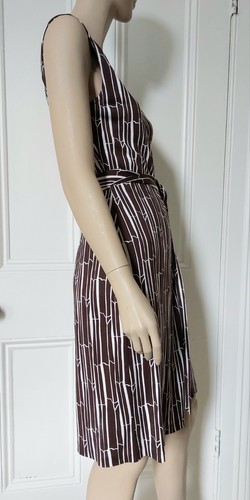 NWT Diane von Furstenberg DVF Silk Jersey Wrap Dress, UK 10, New Yazhi "Bamboo" - Picture 2 of 16