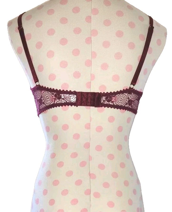 Sujetador con aros pushup de encaje borgoña/rosa Rampage Intimates talla 36B  Foto 2 de 4