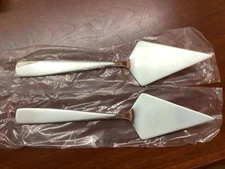 (2) Yamazaki Stainless Steel Bolo Pastry Pie Server FREE SHIPPING