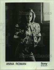 Press Photo Musician Anna Roman - sap33614
