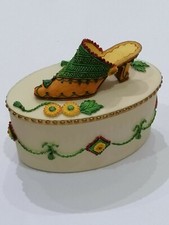 Great Gift - Willow Hall Miniature Shoe Oval Trinket Jewellery Box ‘Rosalind’
