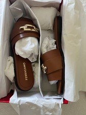 Ferragamo flat sandals 9 new
