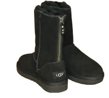 New UGG Size 5 Classic Short Zip Black Boots Suede Treadlite Uggpure Wool Lined