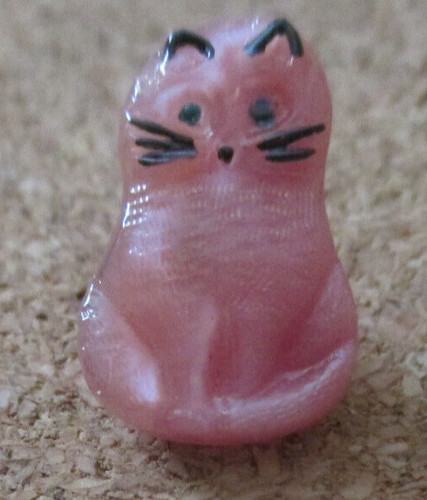 1 - Czech Glass Pink Moonglow Cat Button #15 .670" x .369" = 17.03mm x 9.38mm