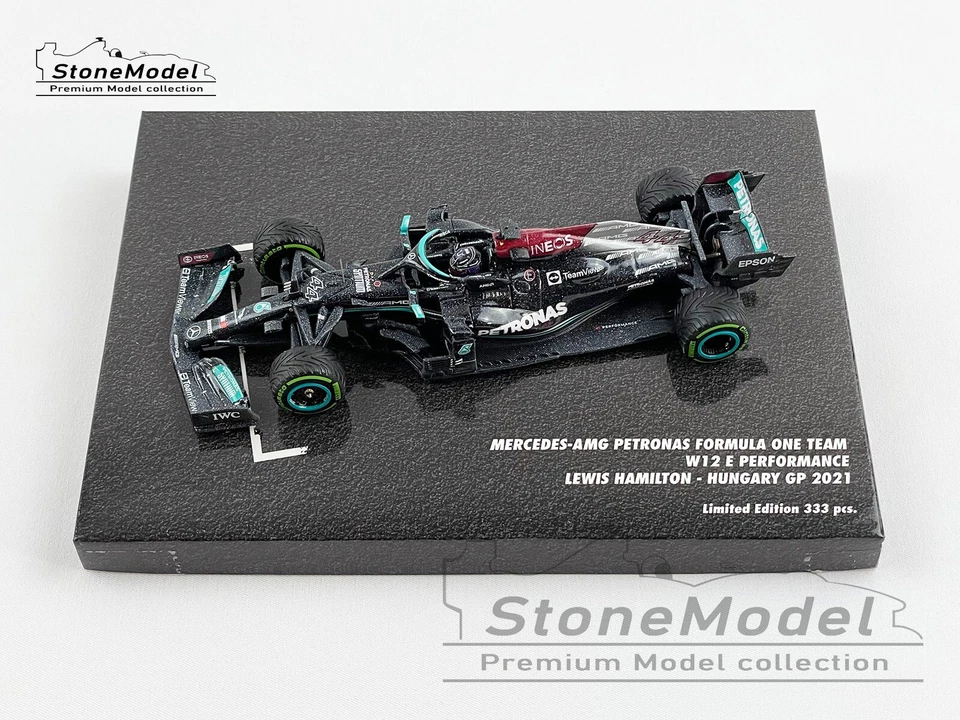 Mercedes F1 W12 #44 Lewis Hamilton Hungary GP 2021 Lonely start 1:43 MINICHAMPS - Image 3 of 4