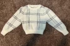 Toddler girls Chelsea And Violet Sweater. White W Black Plaid. Size 4