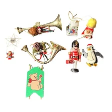 ASSORTED LOT OF 8 VINTAGE CHRISTMAS ORNAMENTS