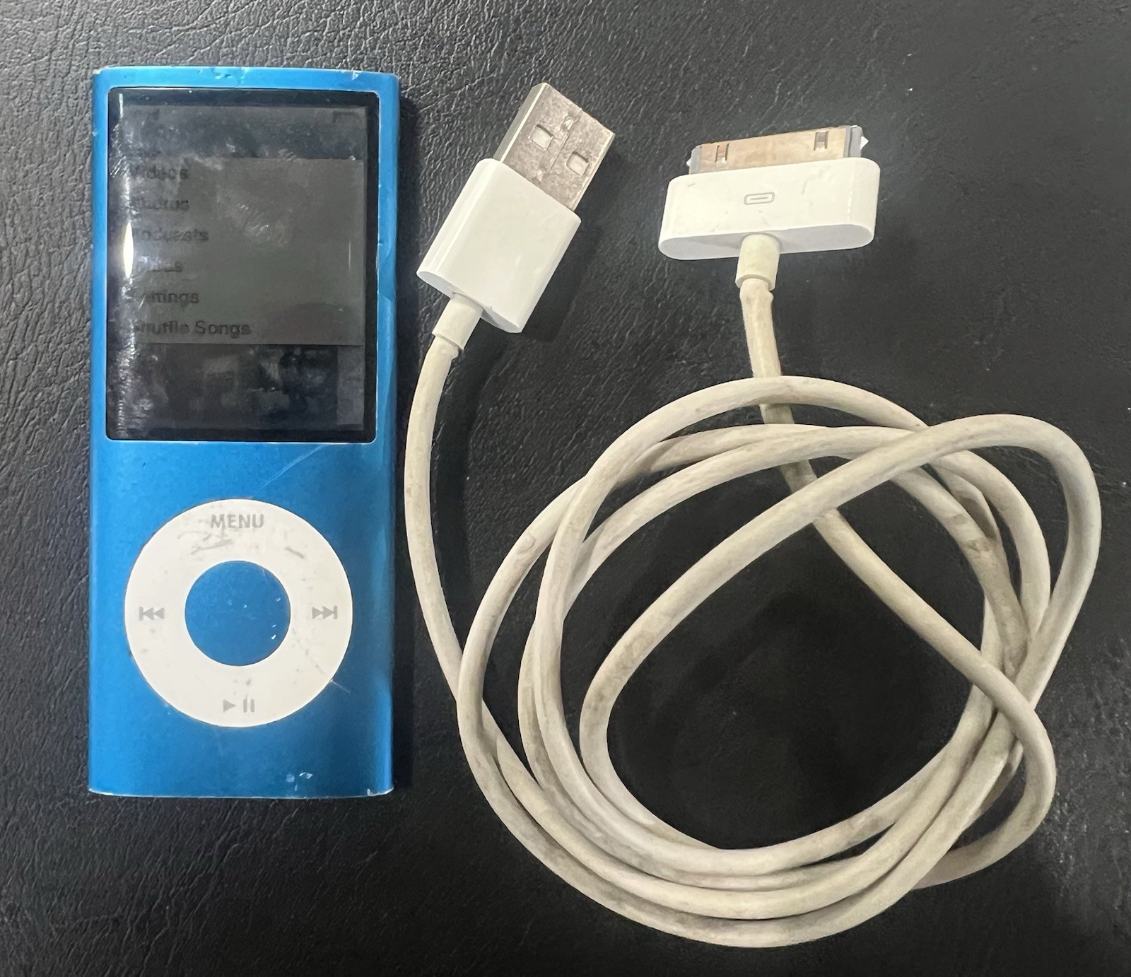 Apple iPod Nano 4th Gen A1285 8GB Blue MP3 MP4 Player