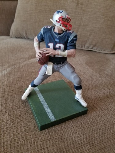2008 NFL 6 inches tall Tom Brady New England Patriots Figure