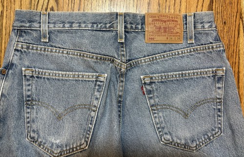 Vintage Men’s Levis 560 Size 34/34 Made In USA, Year 2001