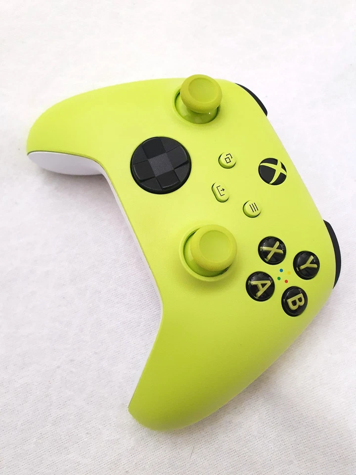 Xbox Controller Wireless Bluetooth color Volt Lime Originale - Immagine 3 di 4
