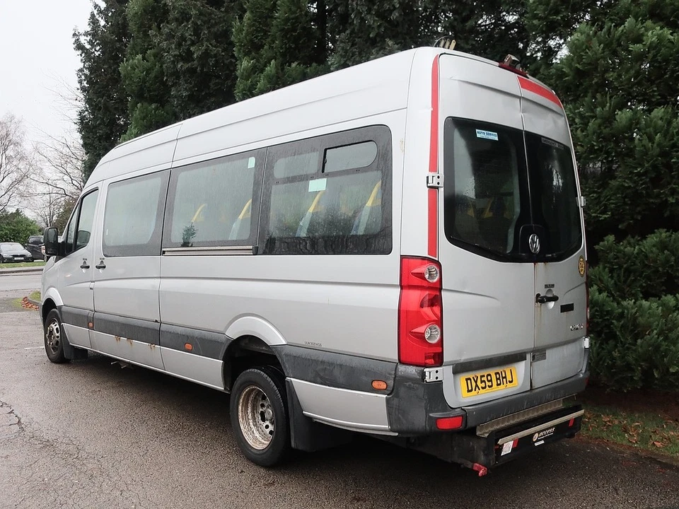2010 (59) Volkswagen Crafter CR50 16 Seat Wheelchair Minibus, MOT AUG 2026, S/H - Image 3 of 4