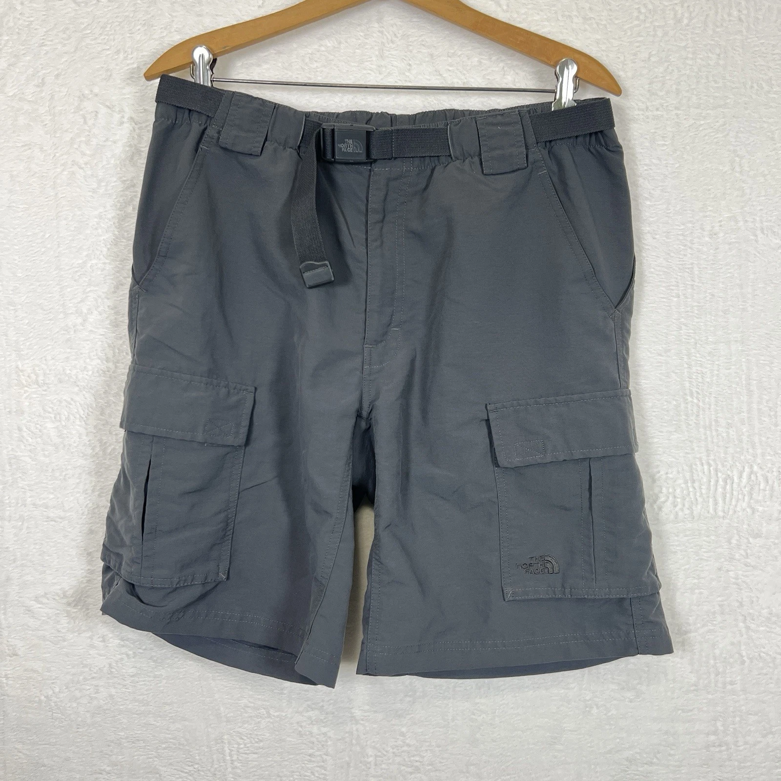 The North Face Cargo Shorts Mens M Dark Gray Outdoor Hiking Nylon Gorpcore