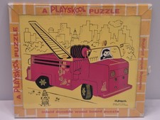 Vintage Playskool Wooden Tray Jigsaw Puzzle Fire Truck 15 Pieces 360-26 New