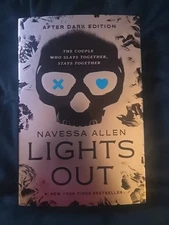 Lights Out Collector's Edition : An into Darkness Navessa Allen 2025 Best Seller