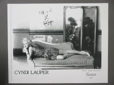 Cyndi Lauper promo photo 8X10 glossy black & white 1987 HOT !