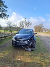kia ceed Unfallwagen